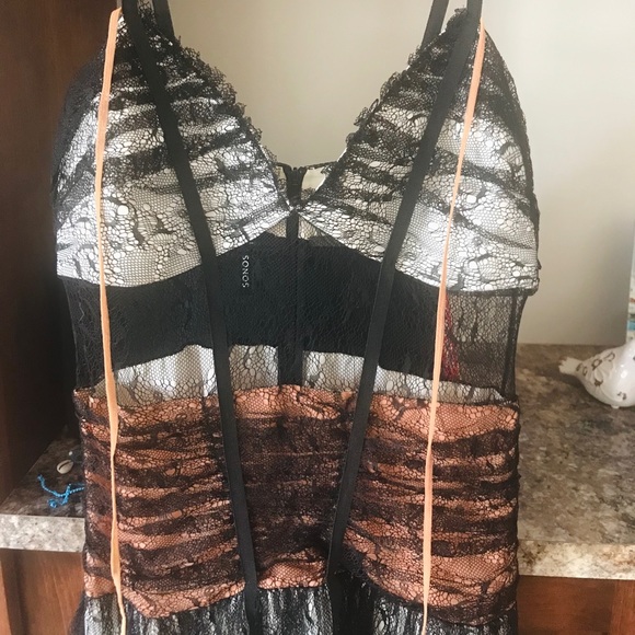 Sexy Dress - Picture 3 of 6